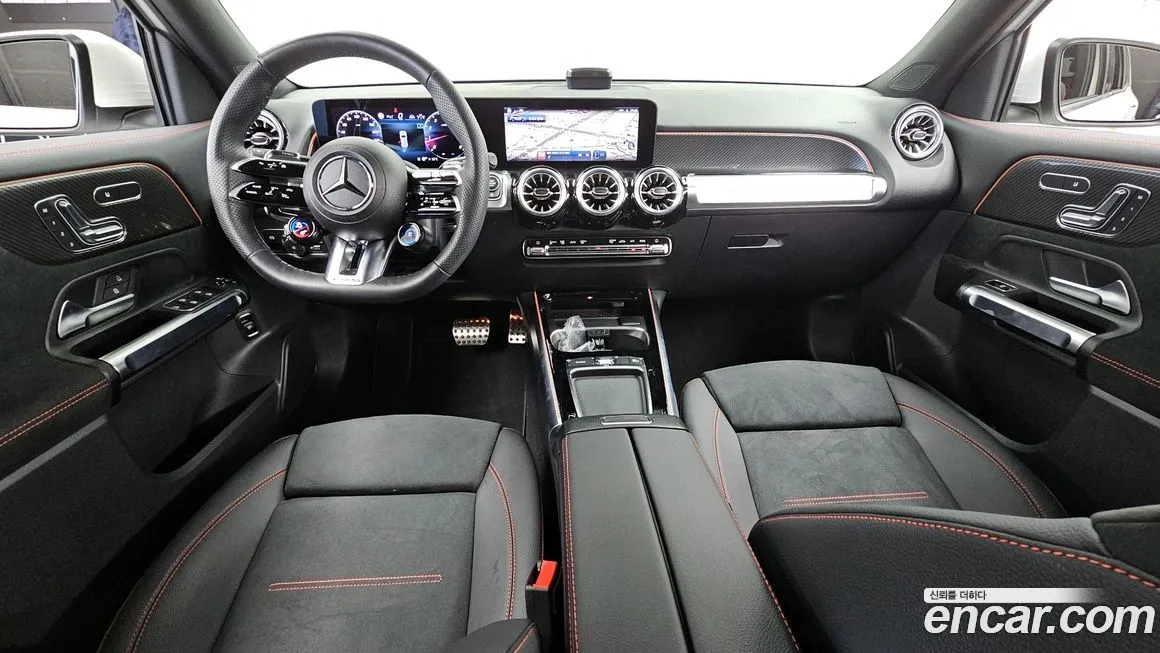 Mercedes-Benz GLB-Class — фото 10
