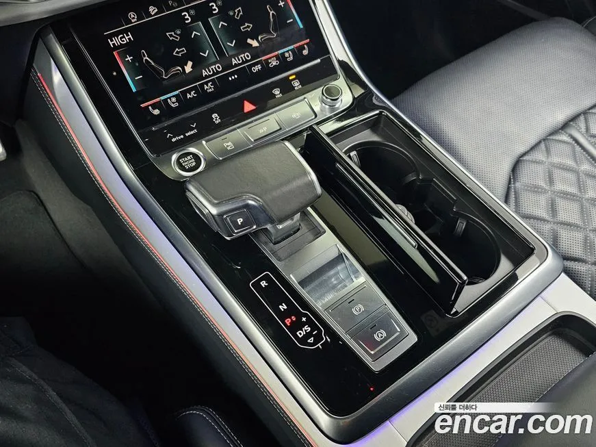 Audi Q8 2021 из KR, фото 9