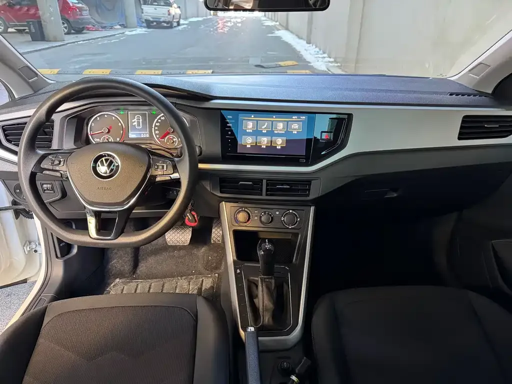 Volkswagen Polo 2022 из CN, фото 4
