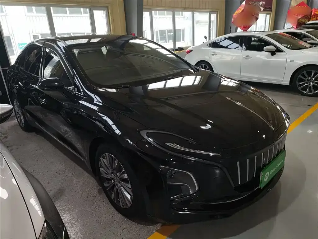 Hongqi E-QM5 2023 из CN, фото 6