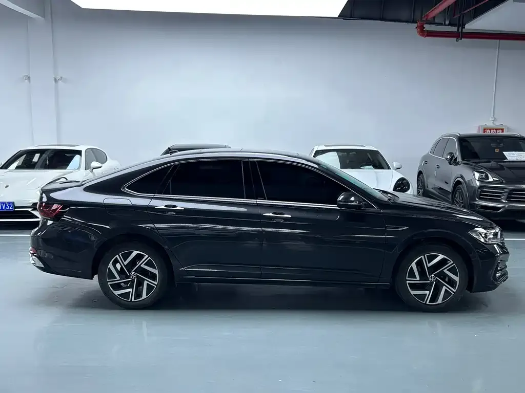 Volkswagen Sagitar 2023 из CN, фото 8