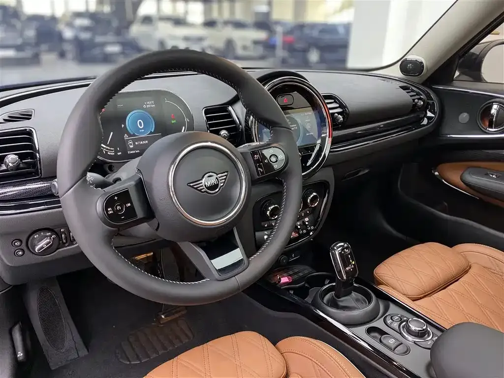 MINI Clubman 2023 из CN, фото 10