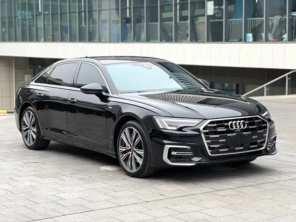 Audi A6L — фото 4