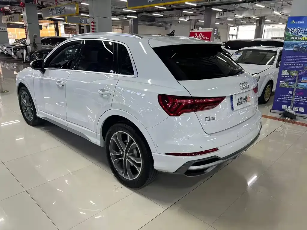 Audi Q3 2021 из CN, фото 2