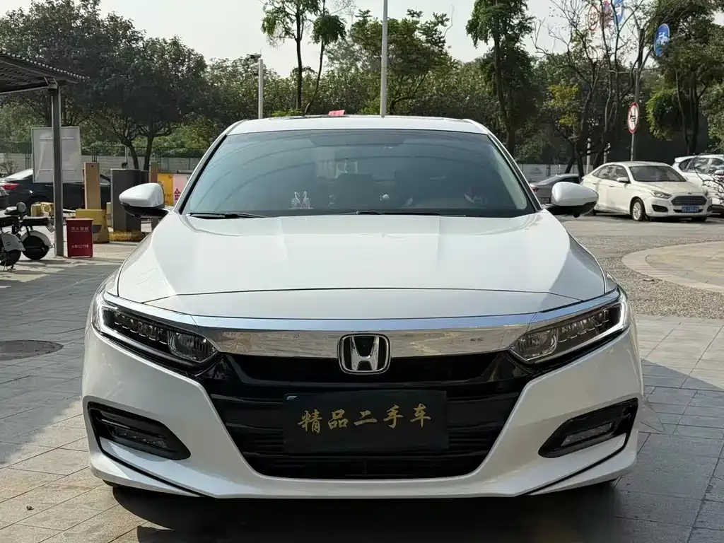 Honda Accord — фото 2