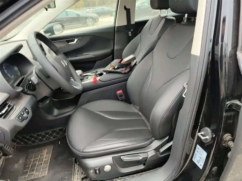 Hongqi E-QM5 2023 из CN, фото 7