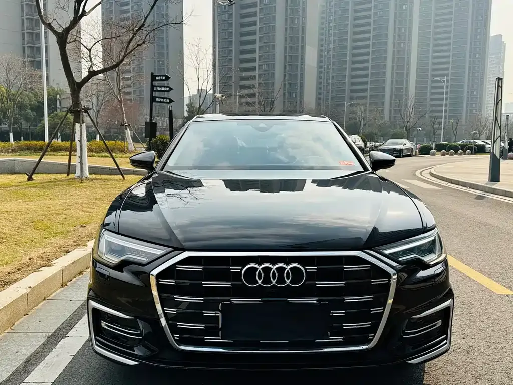 Audi A6L — фото 5