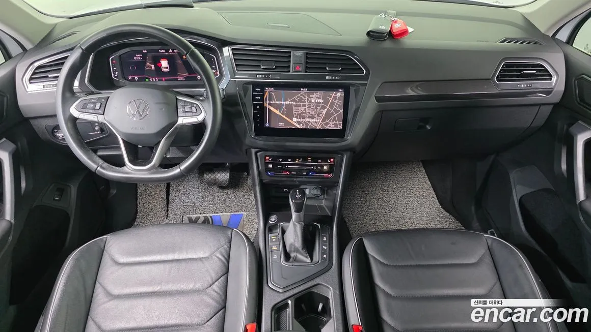 Volkswagen Tiguan — фото 5