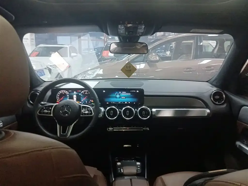 Mercedes-Benz GLB 2022 из CN, фото 4