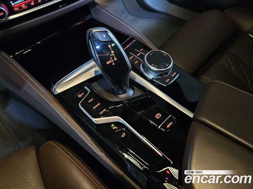BMW 5-Series 2023 из KR, фото 7