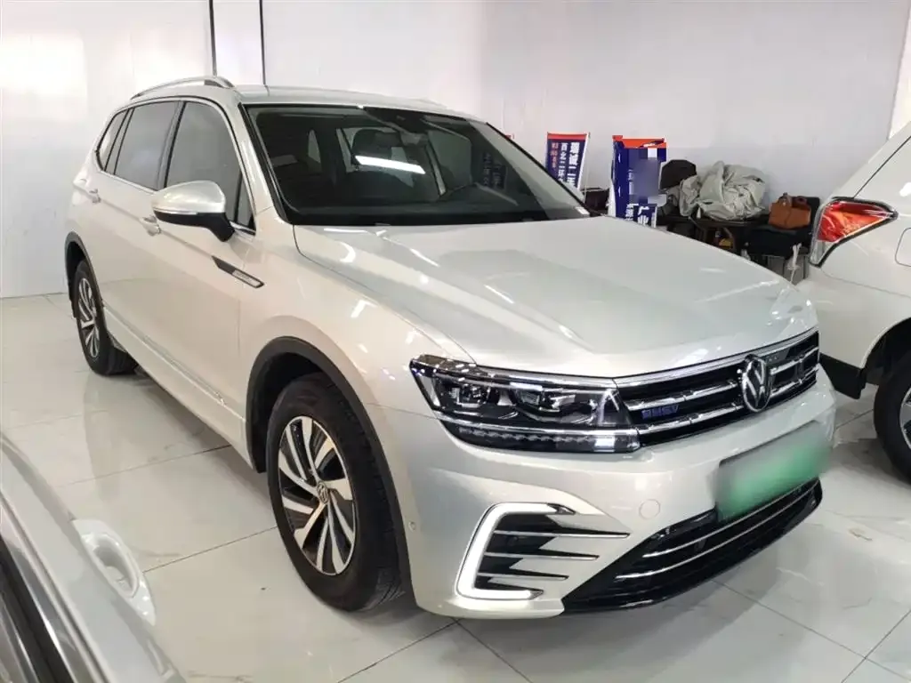 Volkswagen Tiguan L New Energy — фото 4