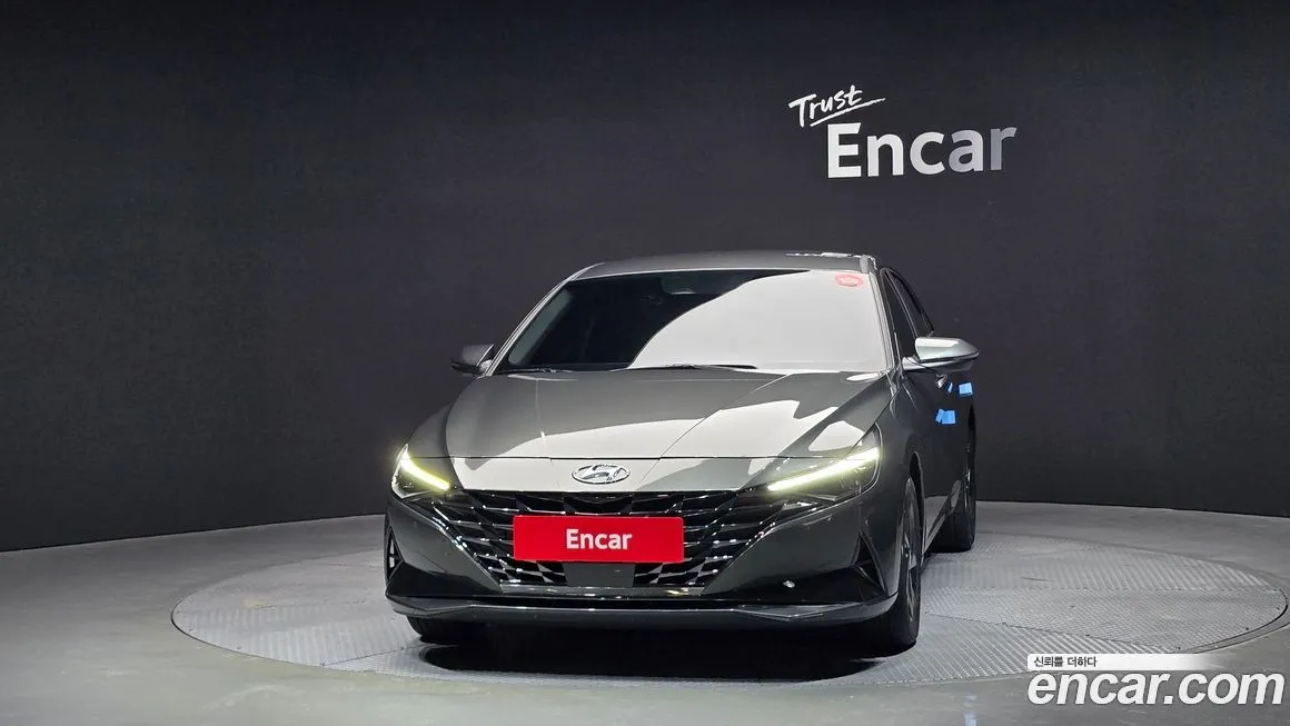 Hyundai AVANTE — фото 2