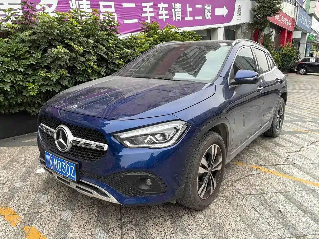 Mercedes-Benz GLA — фото 1