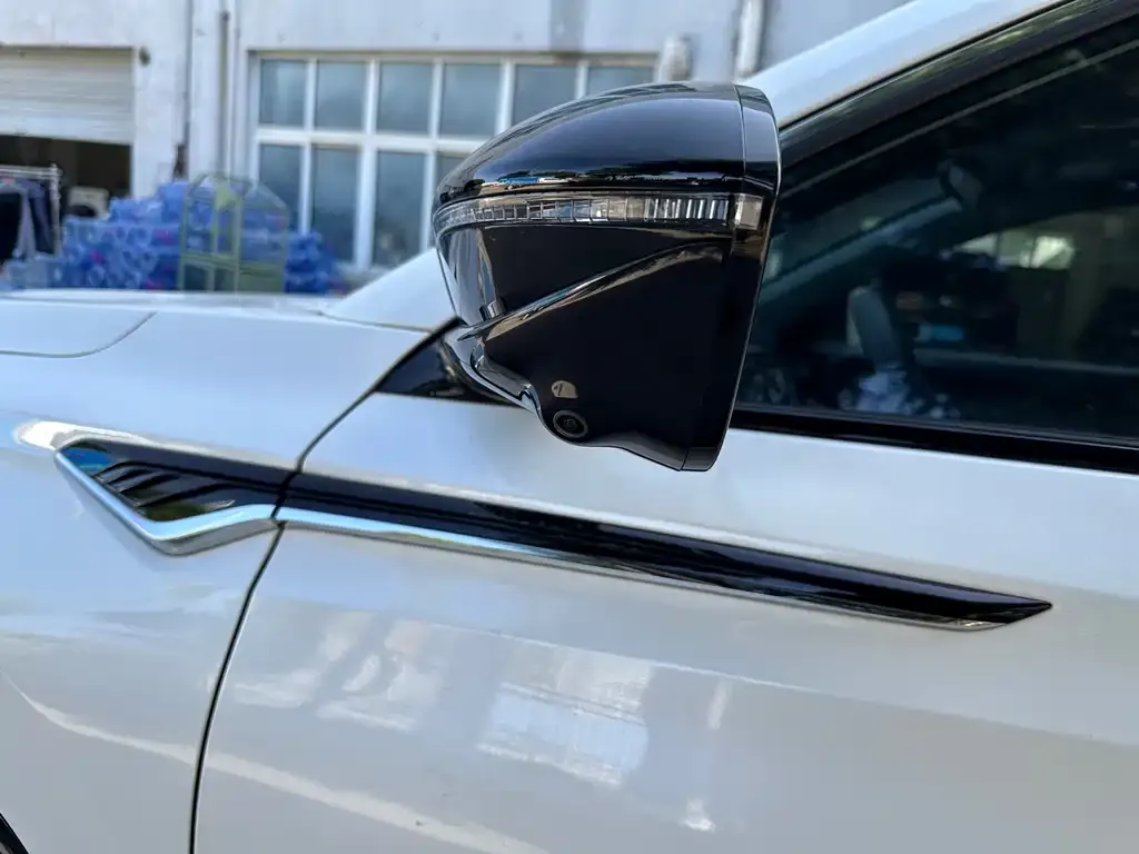 Changan CS75PLUS 2024 из CN, фото 2