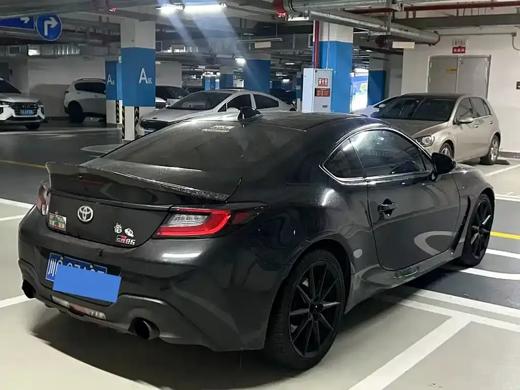 Toyota 86 2023 из CN, фото 10