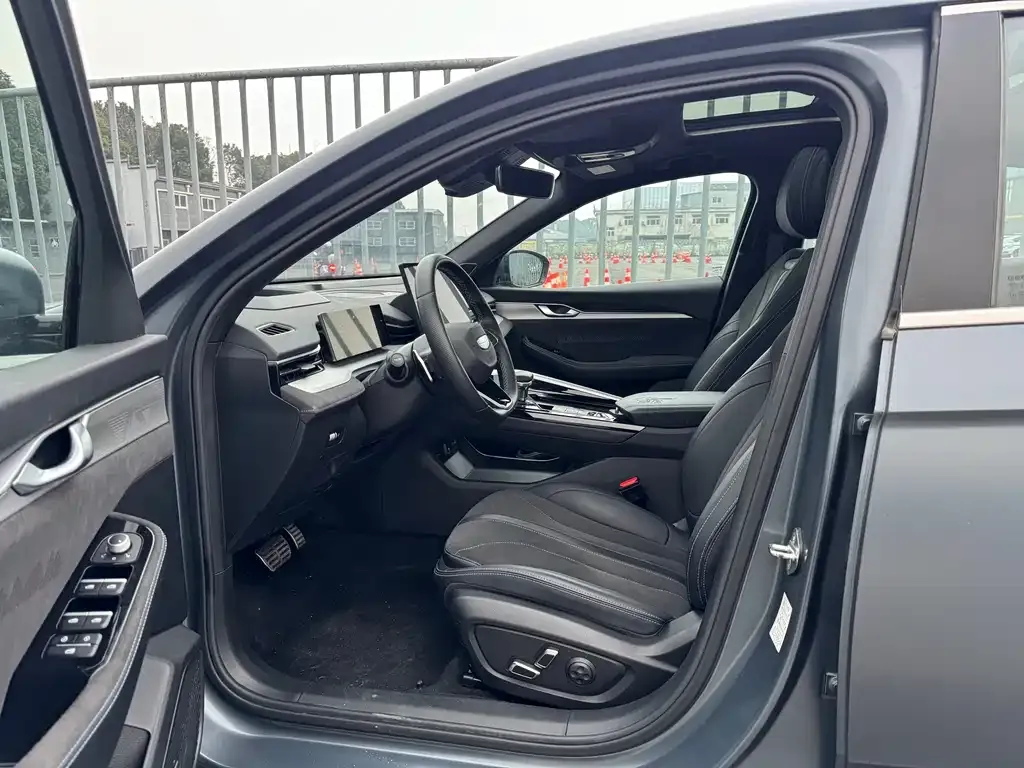 Geely Xingrui 2025 из CN, фото 8