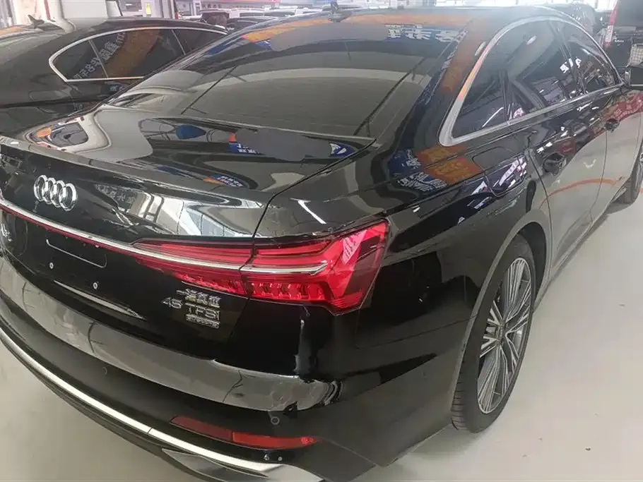 Audi A6L 2025 из CN, фото 8