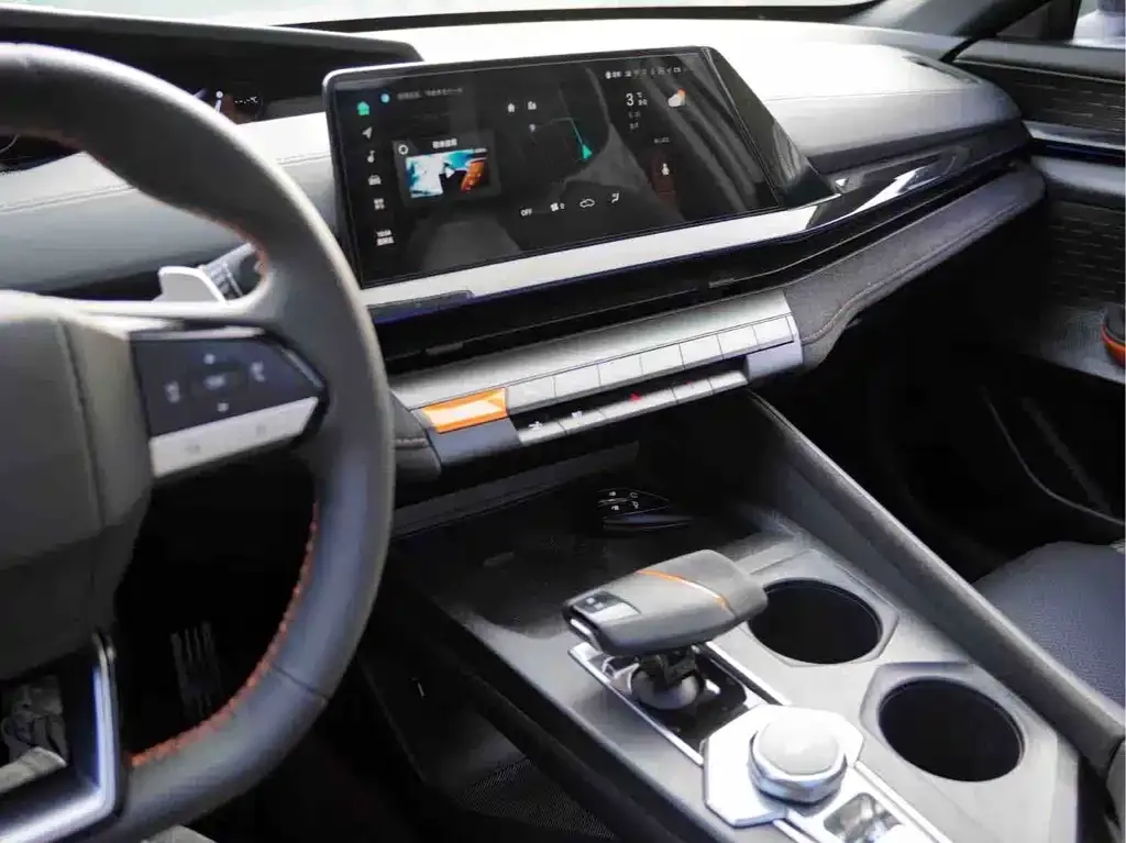 Changan UNI-V 2023 из CN, фото 7