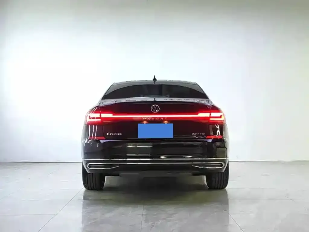 Volkswagen Passat 2022 из CN, фото 3