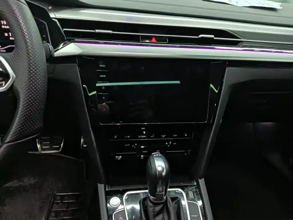 Volkswagen CC 2023 из CN, фото 9