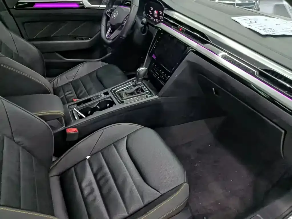 Volkswagen CC 2023 из CN, фото 8