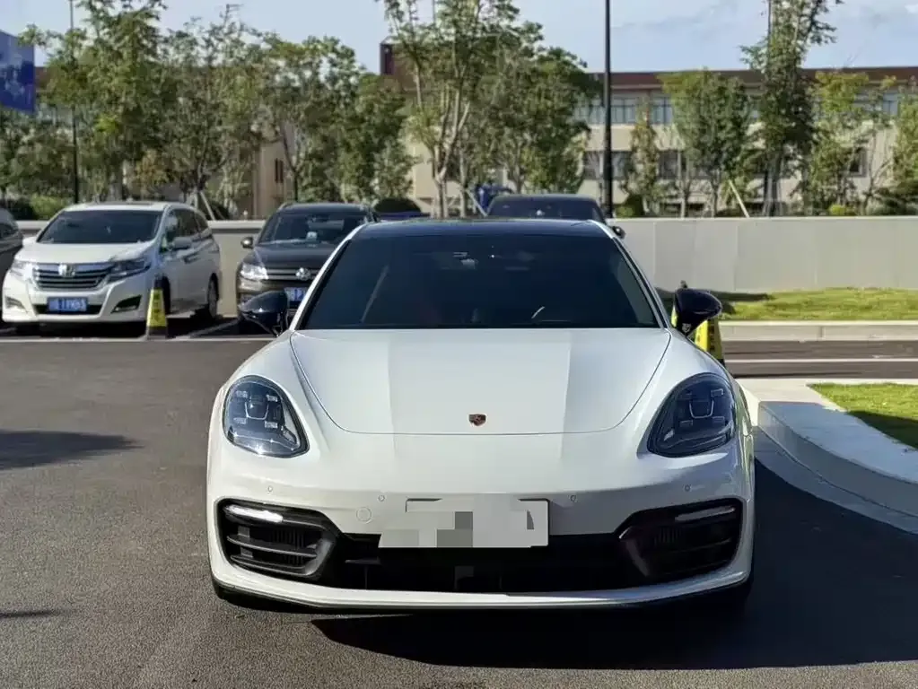 Porsche Panamera — фото 9