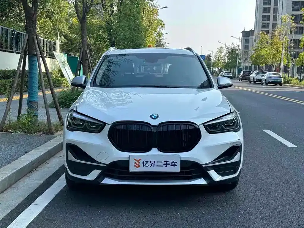 BMW X1 2021 из CN, фото 4