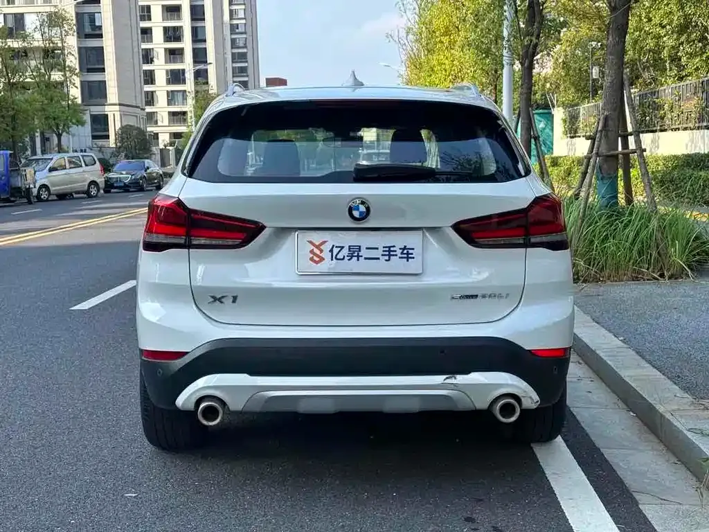 BMW X1 2021 из CN, фото 2