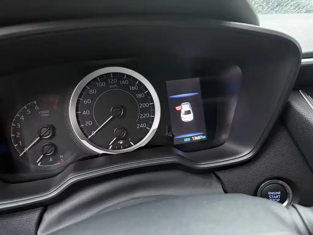 Toyota Levin 2023 из CN, фото 2
