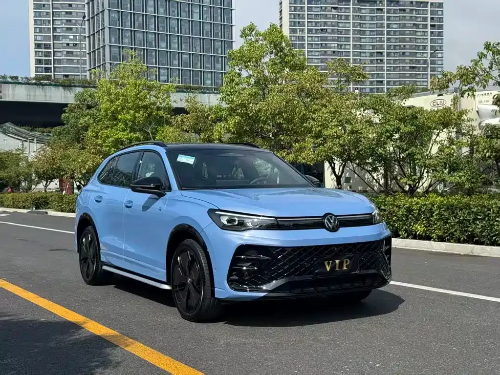 Volkswagen Tiguan L 2024 из CN, фото 7