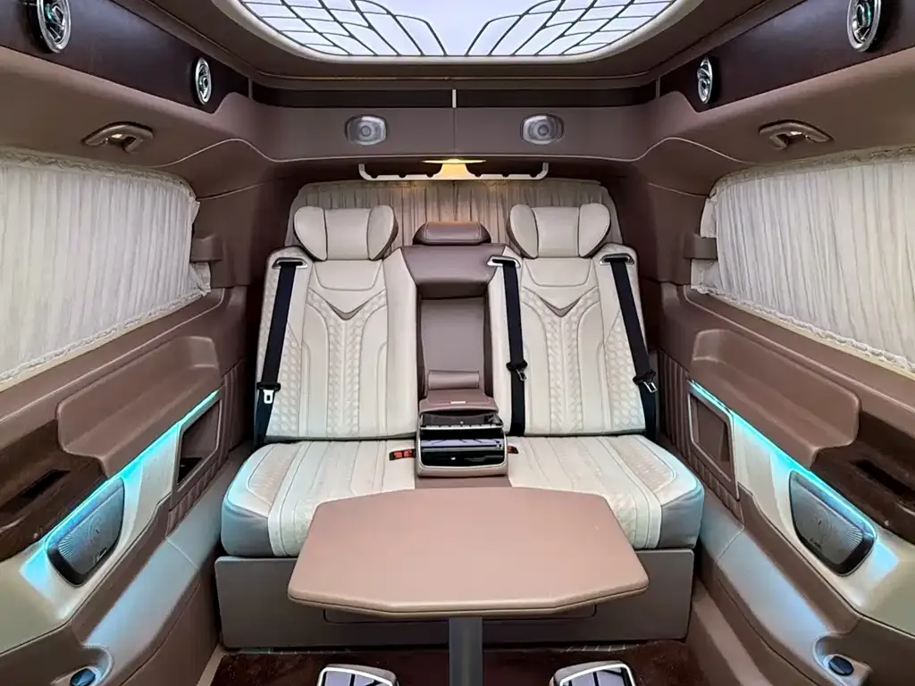 Mercedes-Benz Vito 2023 из CN, фото 9