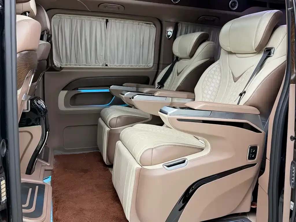 Mercedes-Benz Vito 2023 из CN, фото 3