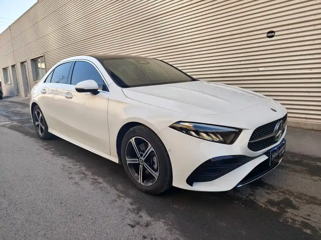 Mercedes-Benz A-Class — фото 10