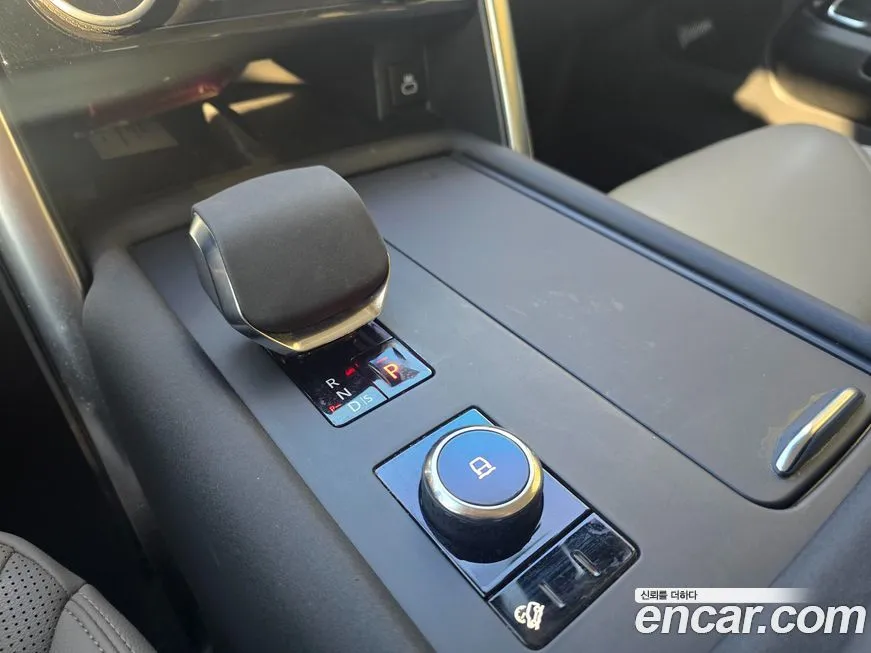Land Rover Discovery 2022 из KR, фото 3