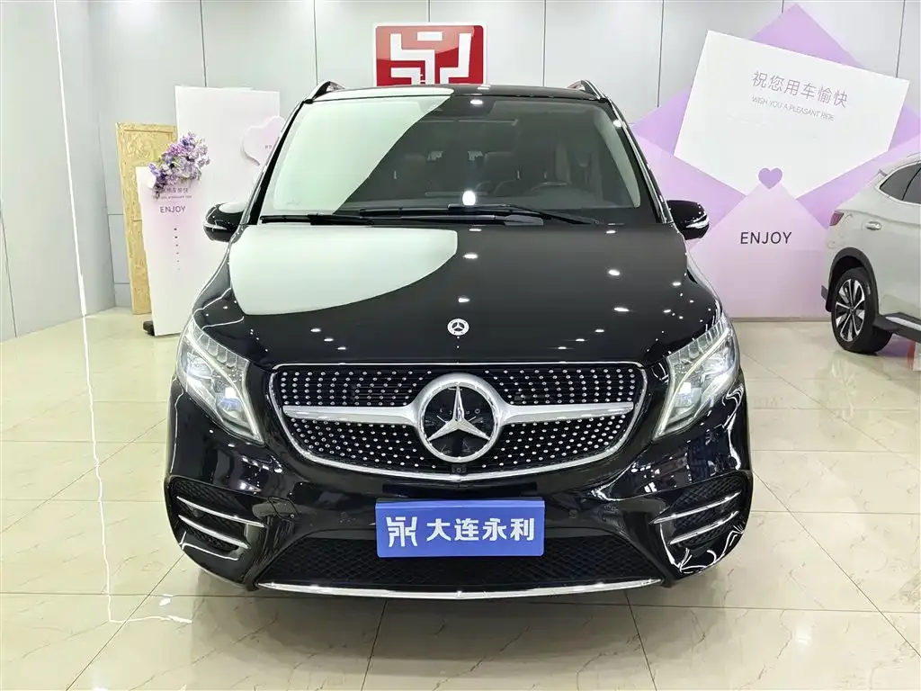 Mercedes-Benz V-Class 2022 из CN, фото 2