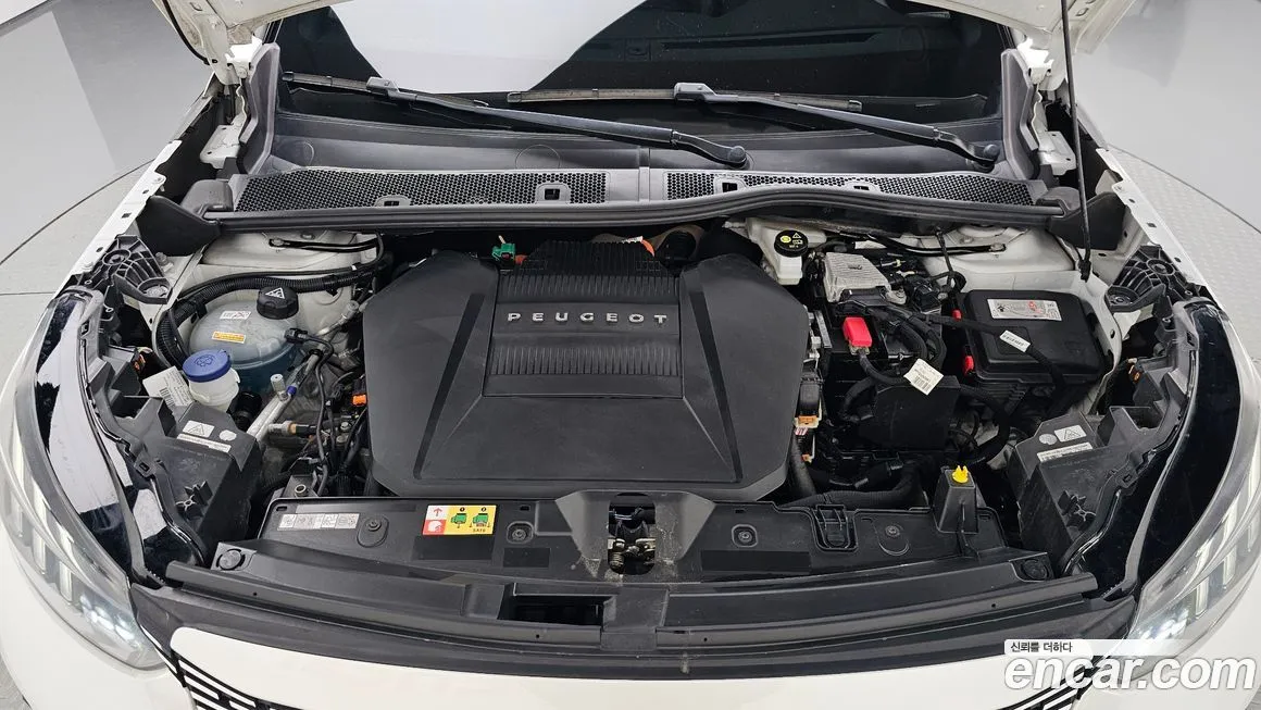 Peugeot 2008 2021 из KR, фото 9