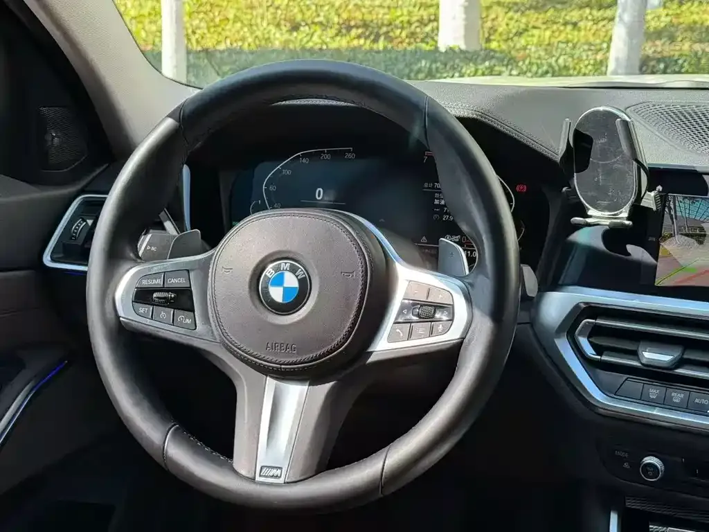BMW 3 Series 2021 из CN, фото 3