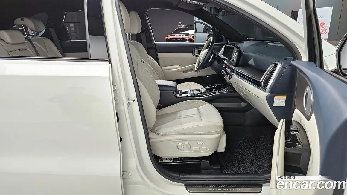 Kia Sorento — фото 10