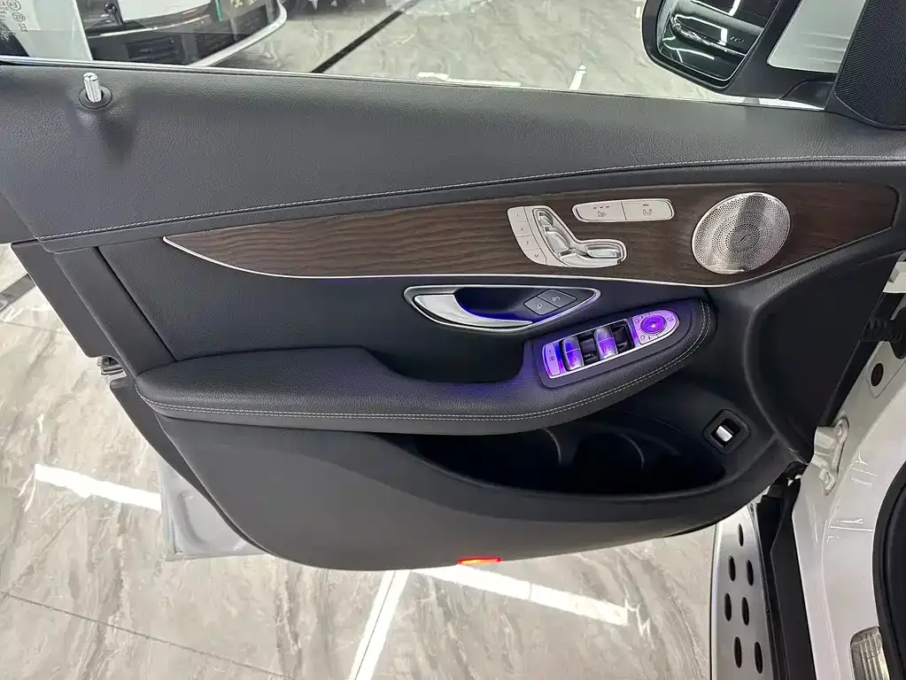 Mercedes-Benz GLC 2021 из CN, фото 9