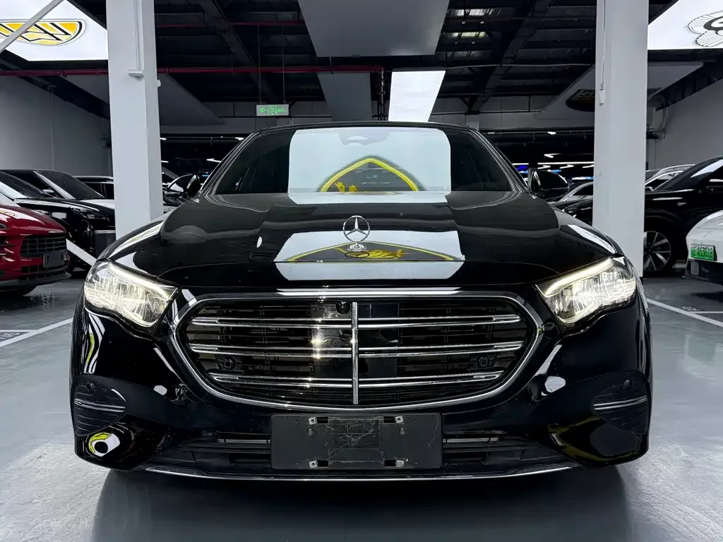 Mercedes-Benz E-Class 2024 из CN, фото 2