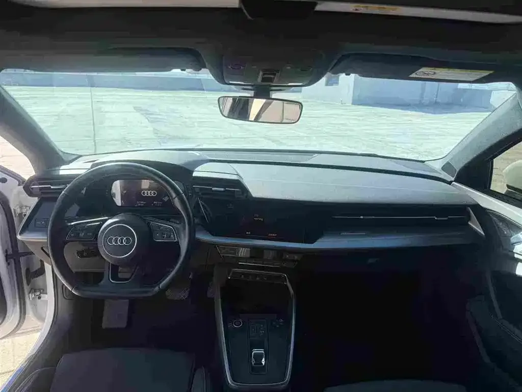 Audi A3 2024 из CN, фото 4