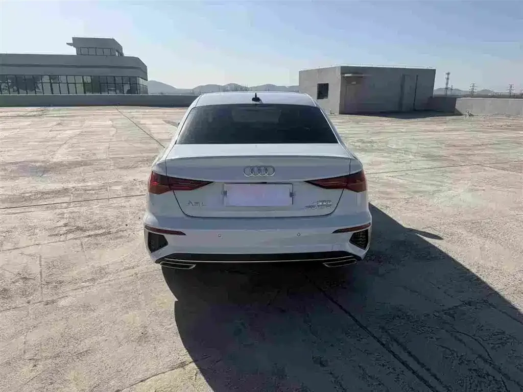 Audi A3 2024 из CN, фото 3