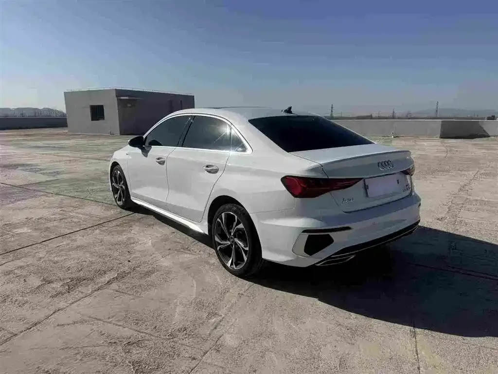 Audi A3 2024 из CN, фото 5