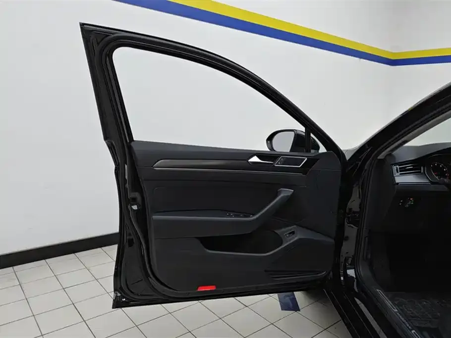 Volkswagen Magotan 2021 из CN, фото 4