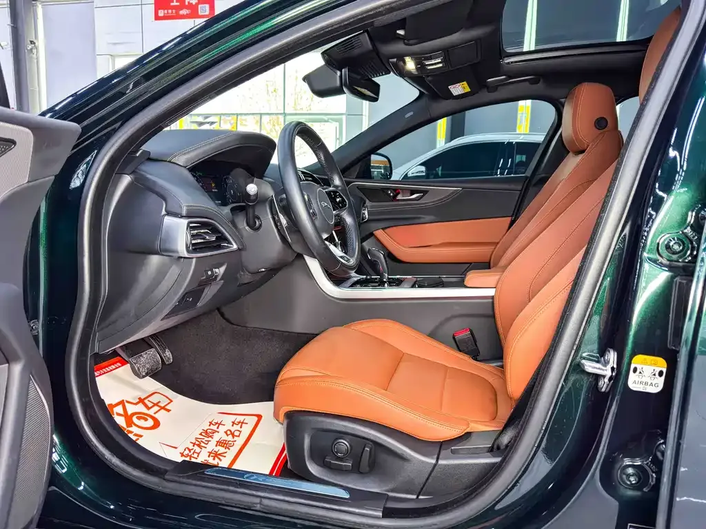 Jaguar XEL 2022 из CN, фото 5