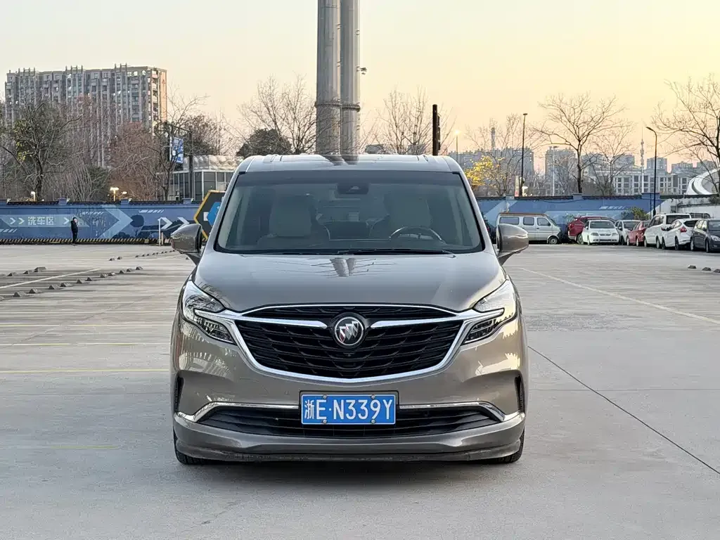 Buick GL8 2021 из CN, фото 1