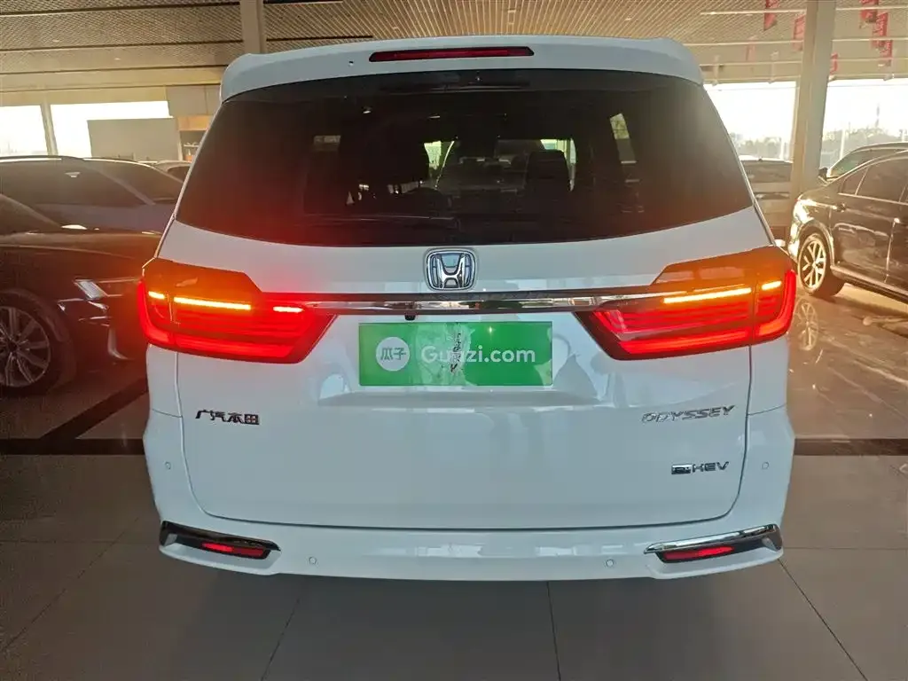 Honda Odyssey 2024 из CN, фото 5
