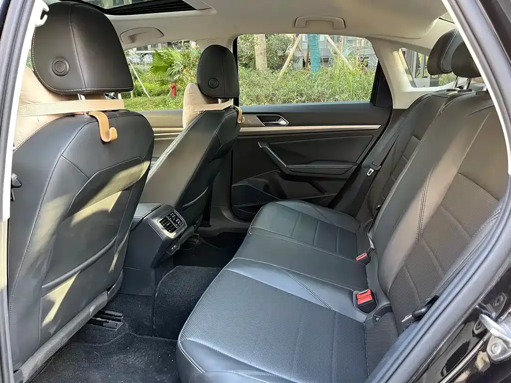 Volkswagen Lavida 2022 из CN, фото 4