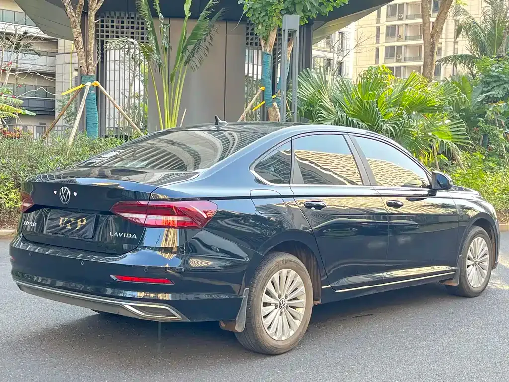 Volkswagen Lavida 2022 из CN, фото 10
