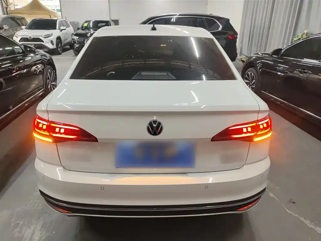 Volkswagen Bora 2025 из CN, фото 9